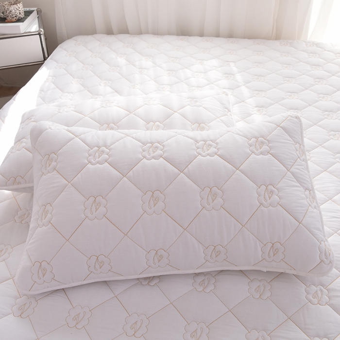 91家纺网 家纺一手货源 找家纺 豪选 2025新款全棉纯棉金绣夹棉床笠可裸睡四季款金绣珍珠白