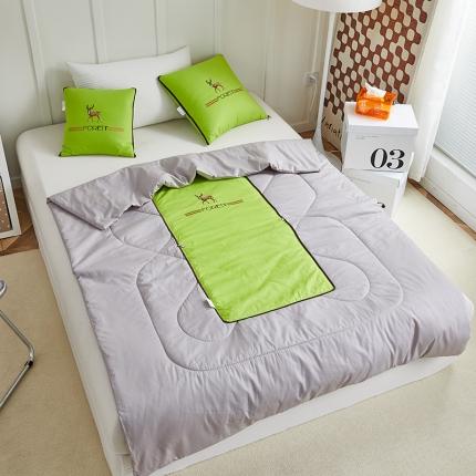 91家纺网 家纺一手货源 找家纺 （总）翰轩 2022新款全棉绣花抱枕被-一鹿有你