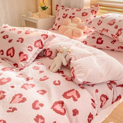 91家纺网 家纺一手货源 找家纺 川悦生活 2021新款牛奶绒四件套 粉豹纹