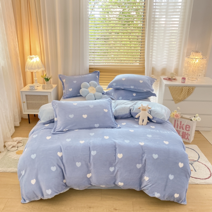 91家纺网 家纺一手货源 找家纺 川悦生活 2021新款牛奶绒四件套 心相印兰