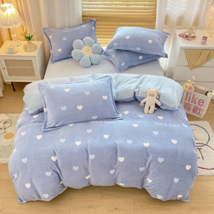 91家纺网 家纺一手货源 找家纺 川悦生活 2021新款牛奶绒四件套 心相印兰