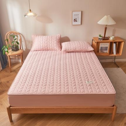 91家纺网 家纺一手货源 找家纺 卡伦 2025新款原棉大豆纤维夹棉床笠席梦思保护套 大麦纹玉色