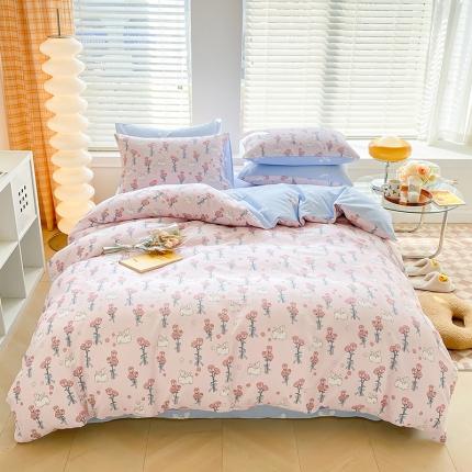 91家纺网 家纺一手货源 找家纺 2022年新13070全棉纯棉印花纽扣款四件套直播 玫瑰小兔