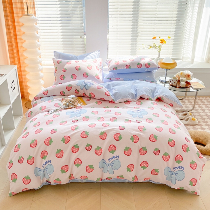 91家纺网 家纺一手货源 找家纺 呗旺鹿 2022年新款13070全棉纯棉印花纽扣款四件套直播 草莓公主