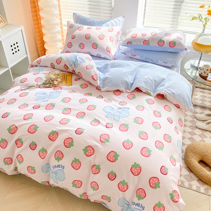 91家纺网 家纺一手货源 找家纺 呗旺鹿 2022年新款13070全棉纯棉印花纽扣款四件套直播 草莓公主