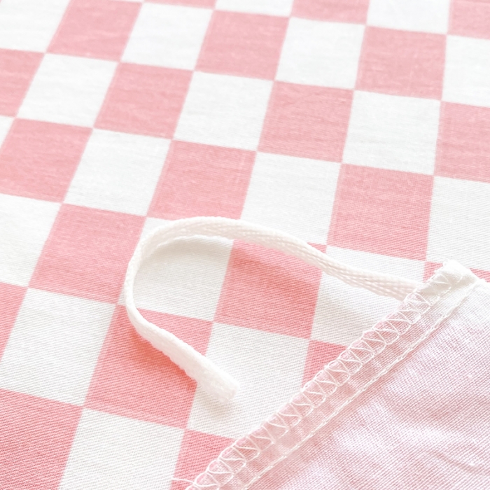 91家纺网 家纺一手货源 找家纺 2022年新13070全棉纯棉印花纽扣款四件套直播 后花园粉