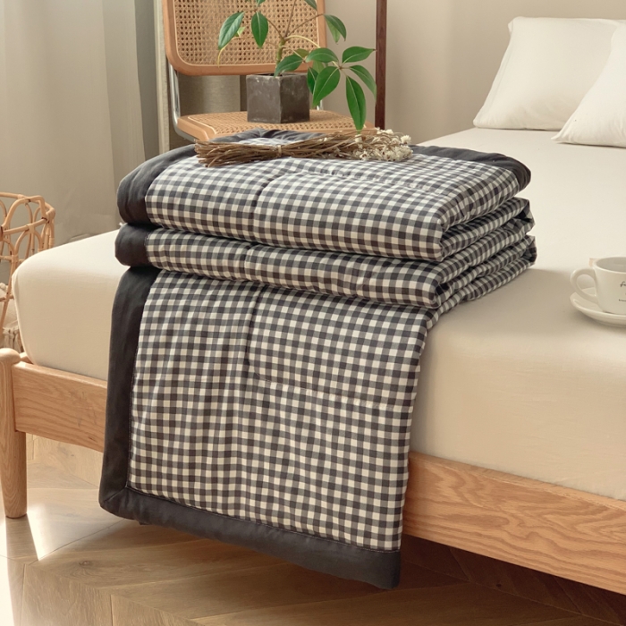 91家纺网 家纺一手货源 找家纺 慕尚家纺 2025新款日式简约无印风夏被夏凉被风格一 小黑格