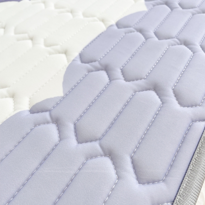 91家纺网 家纺一手货源 找家纺 慕尚 2025新款大版乳胶凉席 爱心兔