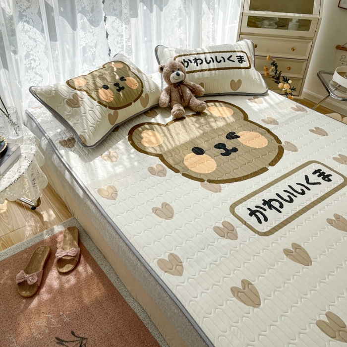 91家纺网 家纺一手货源 找家纺 慕尚 2025新款大版乳胶凉席 爱心小熊