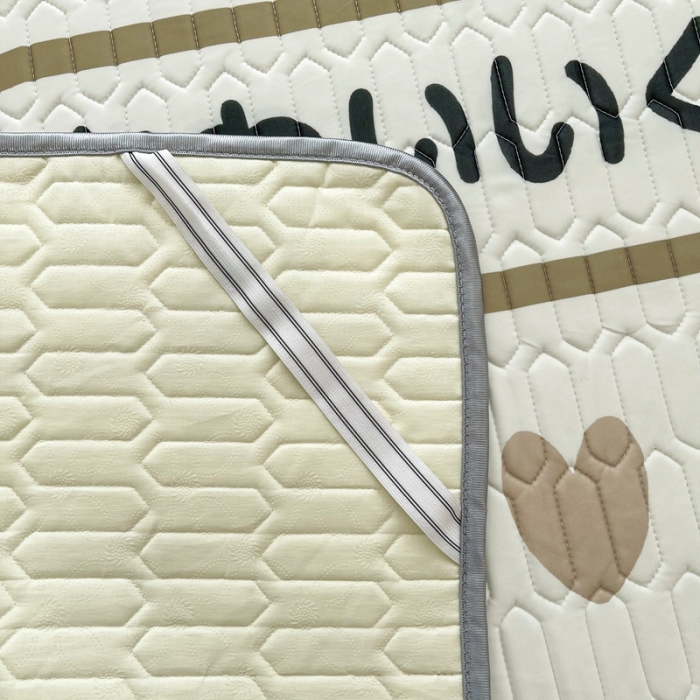 91家纺网 家纺一手货源 找家纺 慕尚 2025新款大版乳胶凉席 爱心小熊