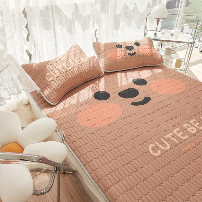 91家纺网 家纺一手货源 找家纺 慕尚 2025新款大版乳胶凉席 嗒嗒熊