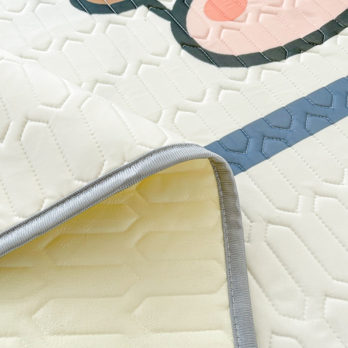 91家纺网 家纺一手货源 找家纺 慕尚 2025新款大版乳胶凉席 快乐伙伴