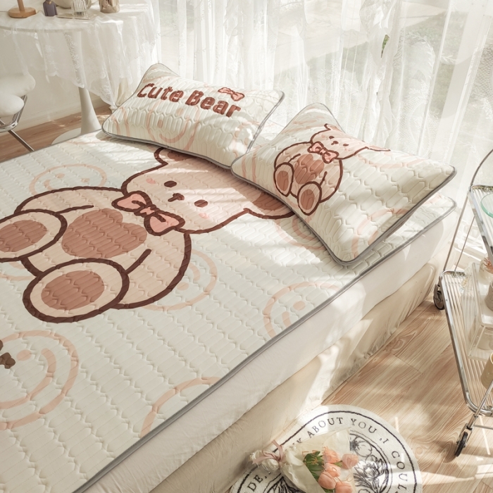 91家纺网 家纺一手货源 找家纺 慕尚 2025新款大版乳胶凉席 萌萌熊