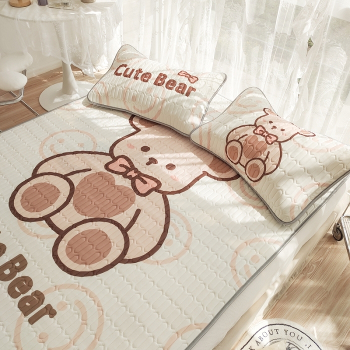 91家纺网 家纺一手货源 找家纺 慕尚 2025新款大版乳胶凉席 萌萌熊