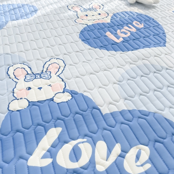 91家纺网 家纺一手货源 找家纺 慕尚 2025新款大版乳胶凉席 么么小兔