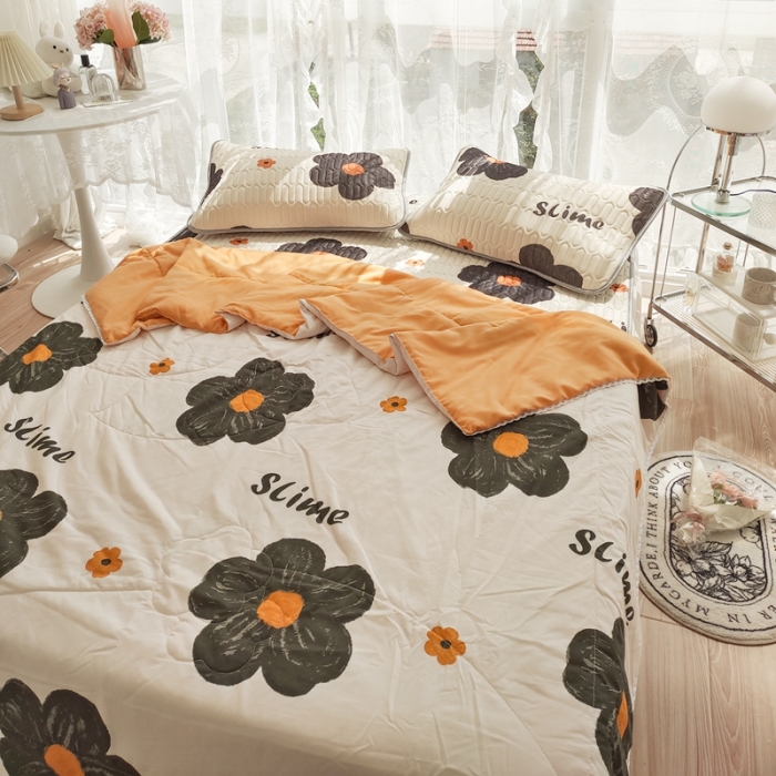 91家纺网 家纺一手货源 找家纺 慕尚 2025新款乳胶凉席水洗棉夏被三件套四件套 太阳花