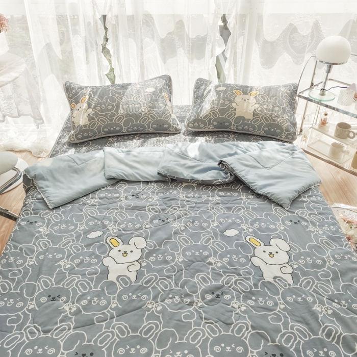 91家纺网 家纺一手货源 找家纺 慕尚 2025新款乳胶凉席水洗棉夏被三件套四件套 幸运熊