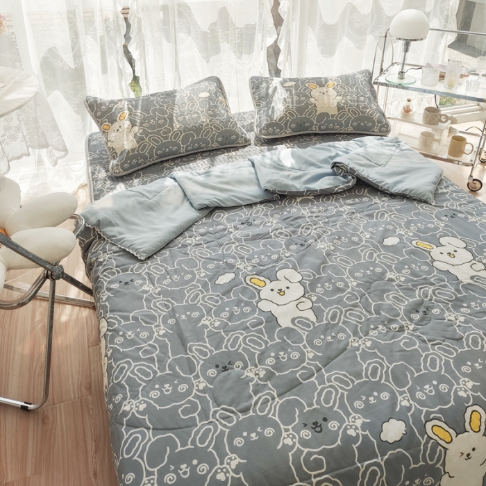 91家纺网 家纺一手货源 找家纺 慕尚 2025新款乳胶凉席水洗棉夏被三件套四件套 幸运熊