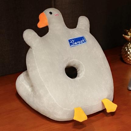 91家纺网 家纺一手货源 找家纺 仟亿莱 2022新款小白鹅冰丝V型午睡枕 灰鸭25X30X30cm