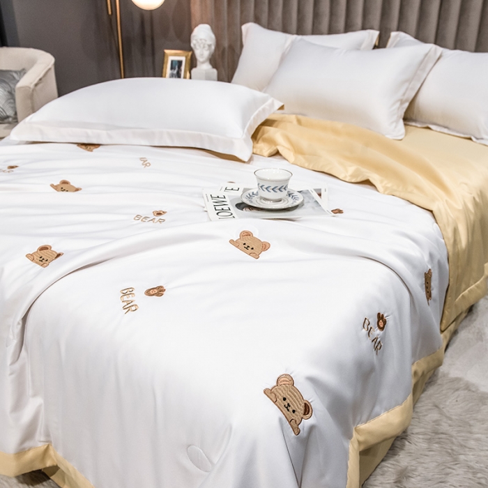 91家纺网 家纺一手货源 找家纺 澳梵 2022新款莫代尔绣花夏被四件套 逗逗熊