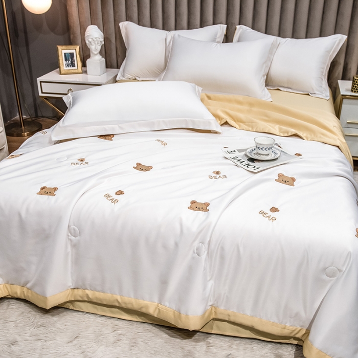 91家纺网 家纺一手货源 找家纺 澳梵 2022新款莫代尔绣花夏被四件套 逗逗熊