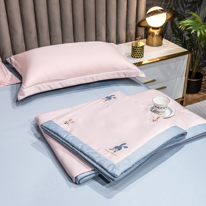 91家纺网 家纺一手货源 找家纺 澳梵 2022新款莫代尔绣花夏被四件套 粉粉兔