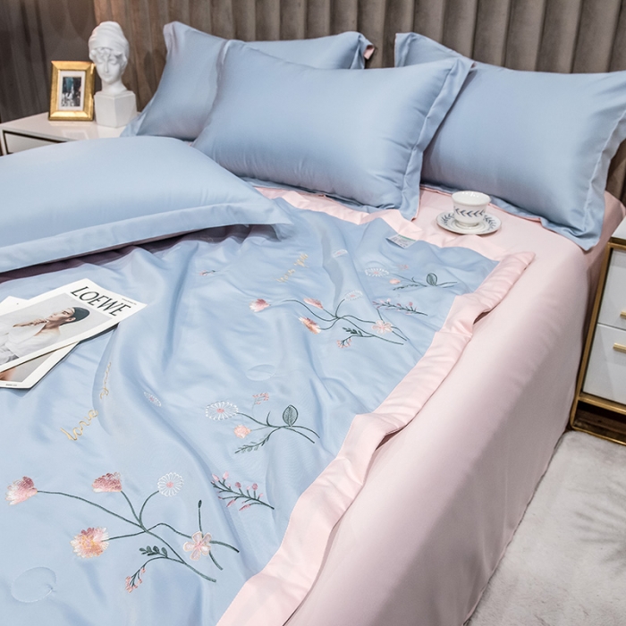 91家纺网 家纺一手货源 找家纺 澳梵 2022新款莫代尔绣花夏被四件套 蓝颜