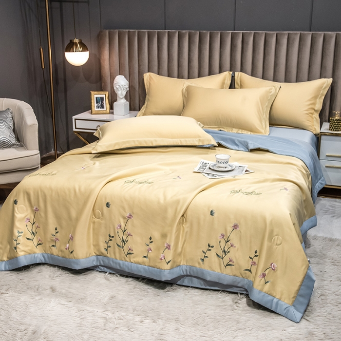 91家纺网 家纺一手货源 找家纺 澳梵 2022新款莫代尔绣花夏被四件套 梦晚