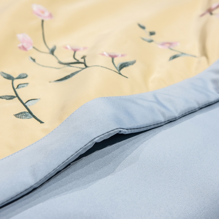 91家纺网 家纺一手货源 找家纺 澳梵 2022新款莫代尔绣花夏被四件套 梦晚