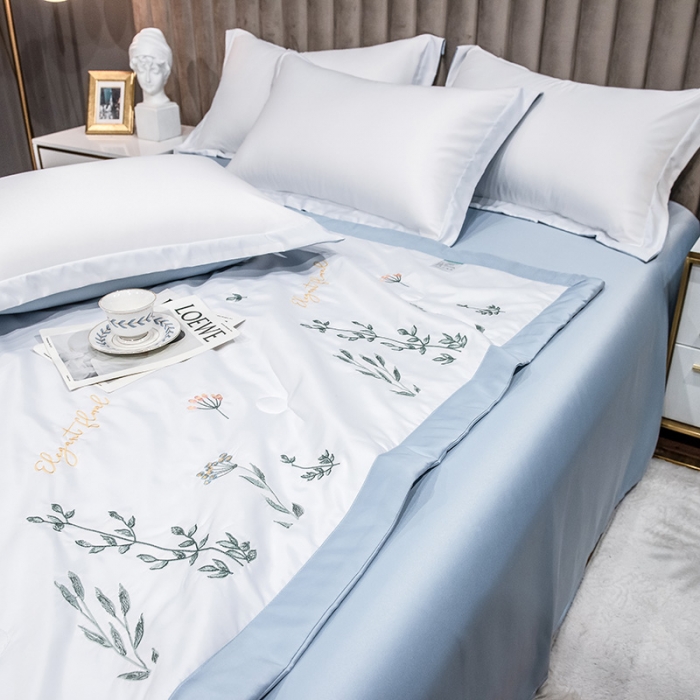 91家纺网 家纺一手货源 找家纺 澳梵 2022新款莫代尔绣花夏被四件套 青雅