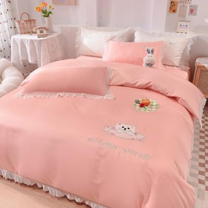 91家纺网 家纺一手货源 找家纺 总艾米家居2025新款水洗真丝雪纺花边贴布绣四件套-达菲小熊