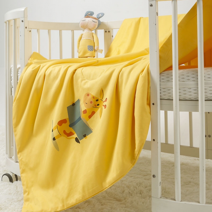 91家纺网 家纺一手货源 找家纺 喜多兔 2022新款40支全棉夏被-彩虹 黄色读书小鹿