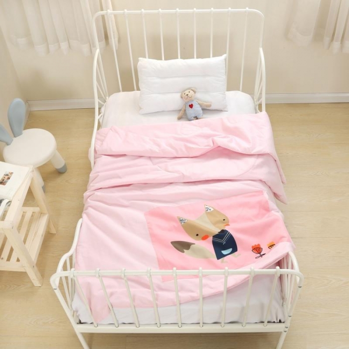 91家纺网 家纺一手货源 找家纺 喜多兔 2022新款彩虹空调被 彩虹-淘气小狐