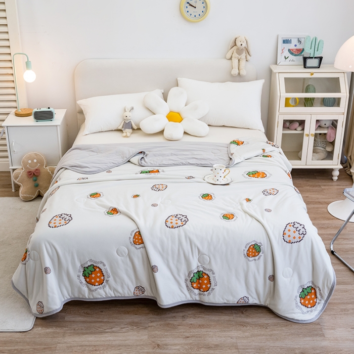 91家纺网 家纺一手货源 找家纺 芃成 2022新款A类针织棉夏被 草莓之恋