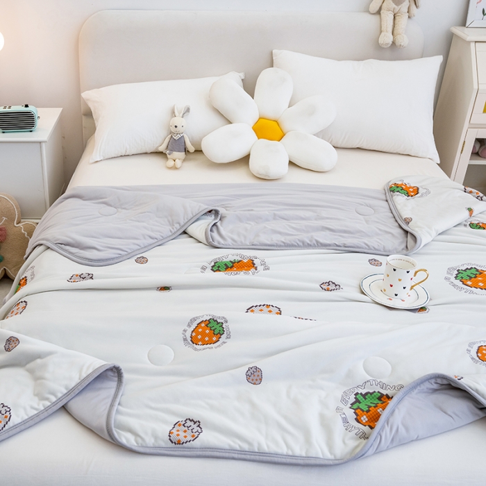 91家纺网 家纺一手货源 找家纺 芃成 2022新款A类针织棉夏被 草莓之恋