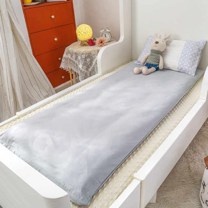 91家纺网 家纺一手货源 找家纺 喜多兔 2022新款简笔画幼儿园儿童床品套件 灰色快乐出行