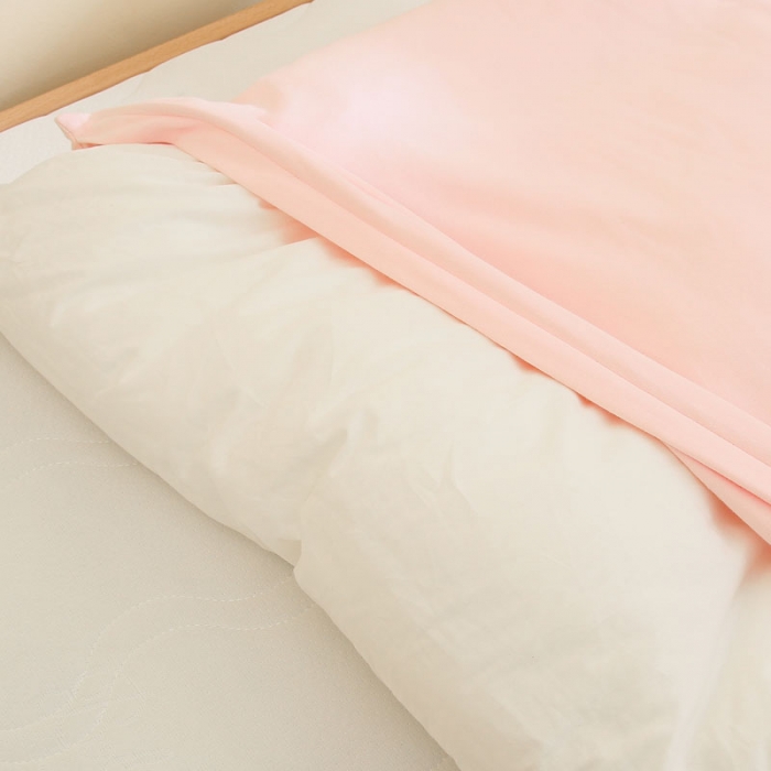 91家纺网 家纺一手货源 找家纺 喜多兔 2022新款精梳纯棉彩虹针织抗菌儿童床垫 粉色读书小狐狸