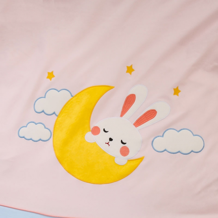 91家纺网 家纺一手货源 找家纺 喜多兔 2022新款全棉针织三件套床品套件-神奇伙伴 粉色睡觉兔