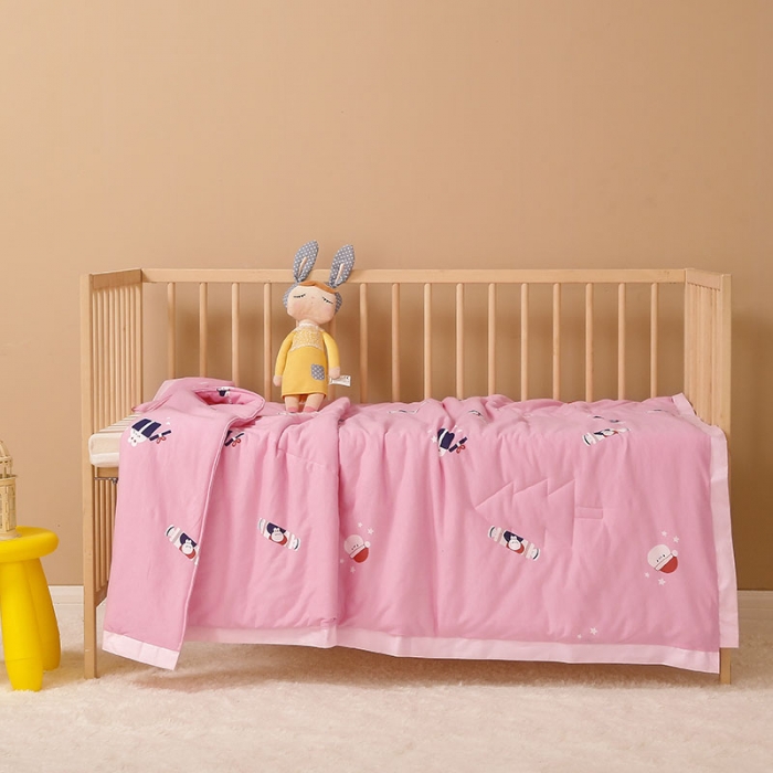 91家纺网 家纺一手货源 找家纺 喜多兔 2022新款全棉针织夏被 奶糖兔粉