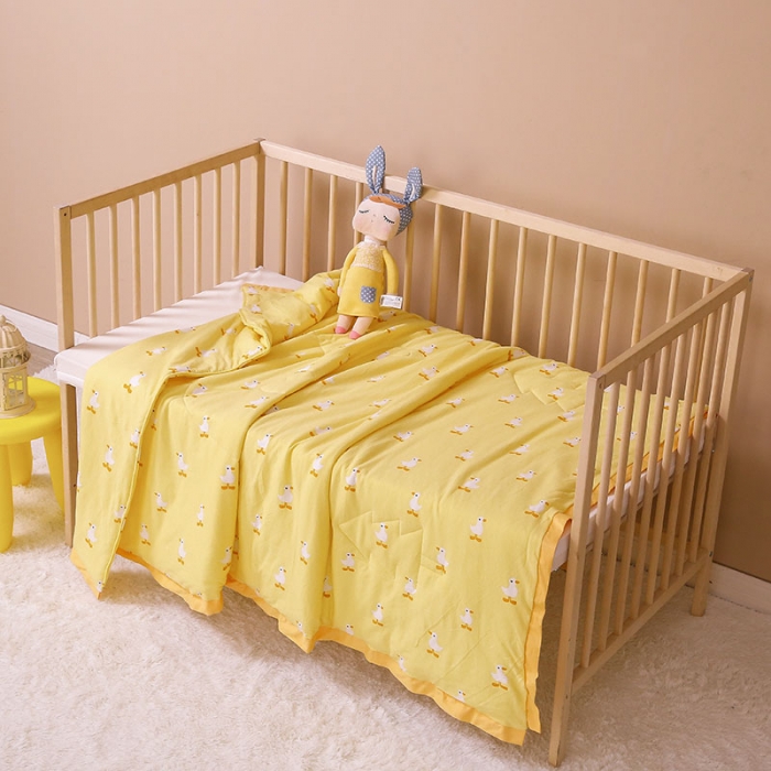 91家纺网 家纺一手货源 找家纺 喜多兔 2022新款全棉针织夏被 鸭宝宝黄色