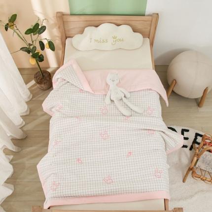 91家纺网 家纺一手货源 找家纺 喜多兔 2022新款小千寻纯棉色织空调被夏被 兔兔同学