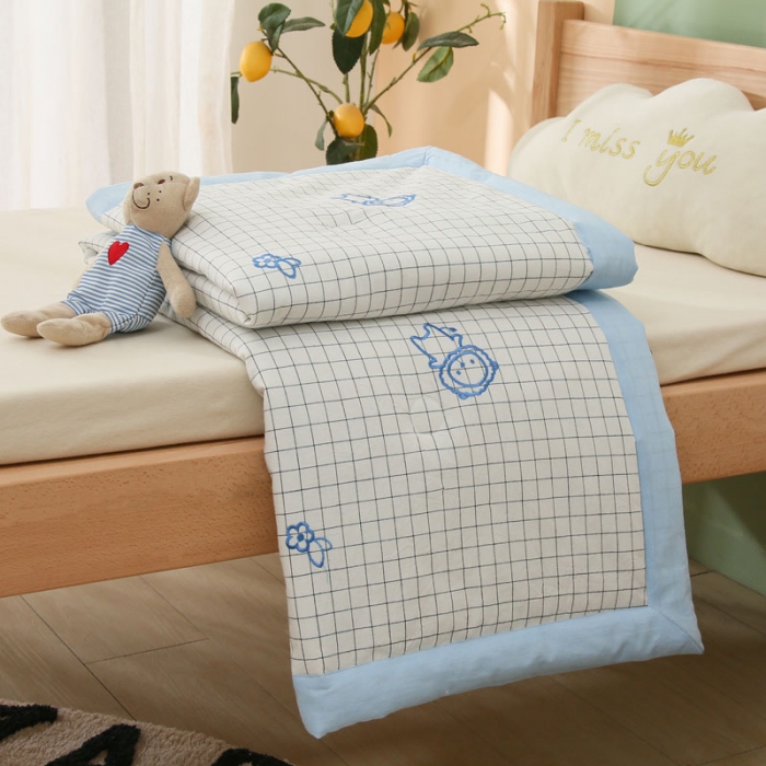 91家纺网 家纺一手货源 找家纺 喜多兔 2022新款小千寻纯棉色织空调被夏被 小狮子同学