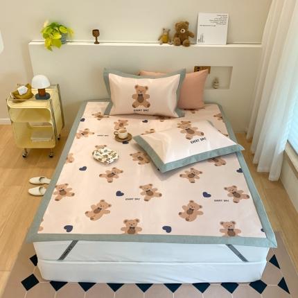 三味舒屋 2025新款抗菌数码印花冰丝席套件 爱心熊