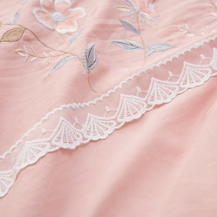 91家纺网 家纺一手货源 找家纺 (总) 吾秀 2022新款公主款柔赛丝刺绣夏被-伊梦