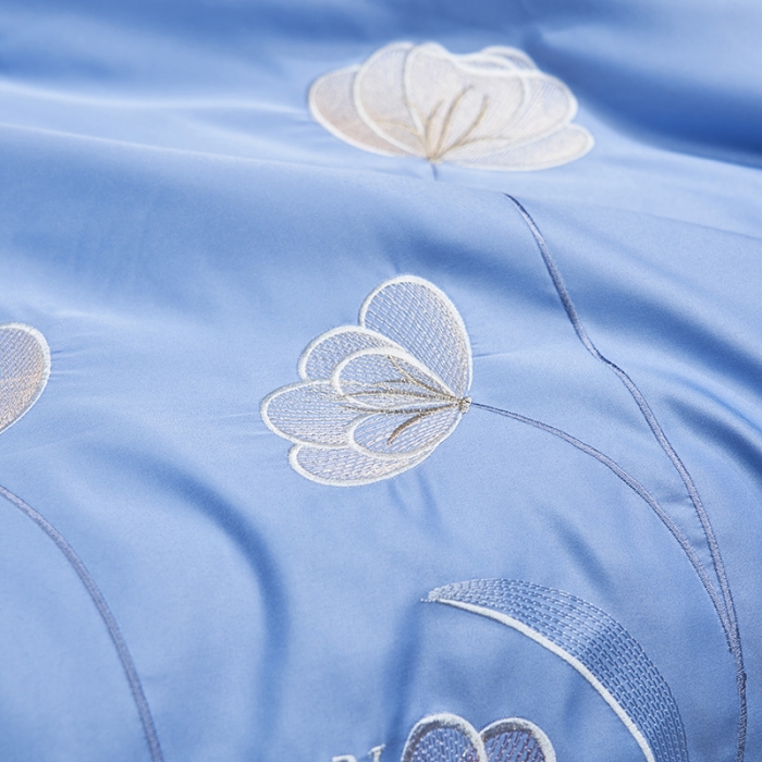 91家纺网 家纺一手货源 找家纺 吾秀 2022新款柔赛丝刺绣夏被-芳华 芳华-黄兰