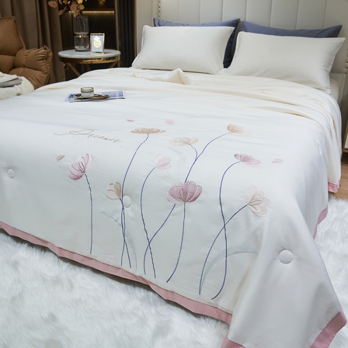 91家纺网 家纺一手货源 找家纺 吾秀 2022新款柔赛丝刺绣夏被-芳华 芳华-象牙白