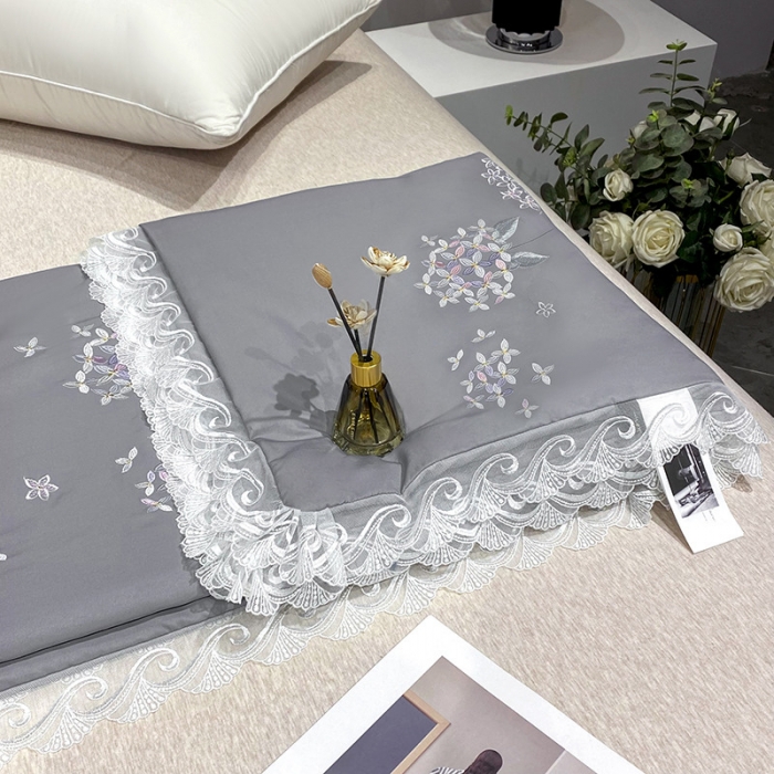 91家纺网 家纺一手货源 找家纺 吾秀 2022新款柔赛丝刺绣夏被-紫色爱恋 紫色爱恋-灰