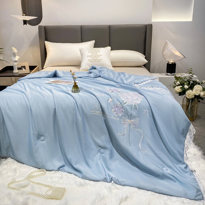 91家纺网 家纺一手货源 找家纺 吾秀 2022新款柔赛丝刺绣夏被-紫色爱恋 紫色爱恋-蓝