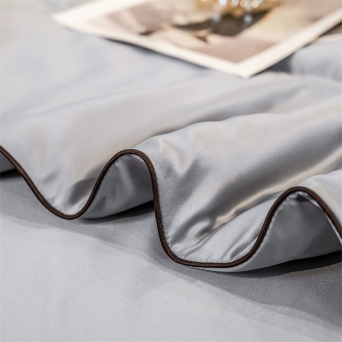 91家纺网 家纺一手货源 找家纺 骏腾 2022新款水洗真丝夏被四件套水洗天丝床笠三件套 浪漫假日-浅灰