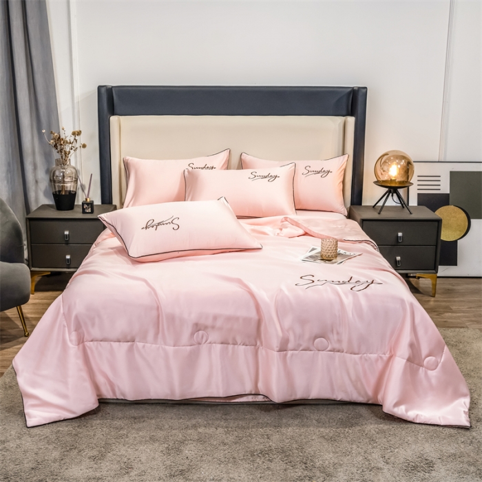 91家纺网 家纺一手货源 找家纺 骏腾 2022新款水洗真丝夏被四件套水洗天丝床笠三件套 浪漫假日-樱花粉